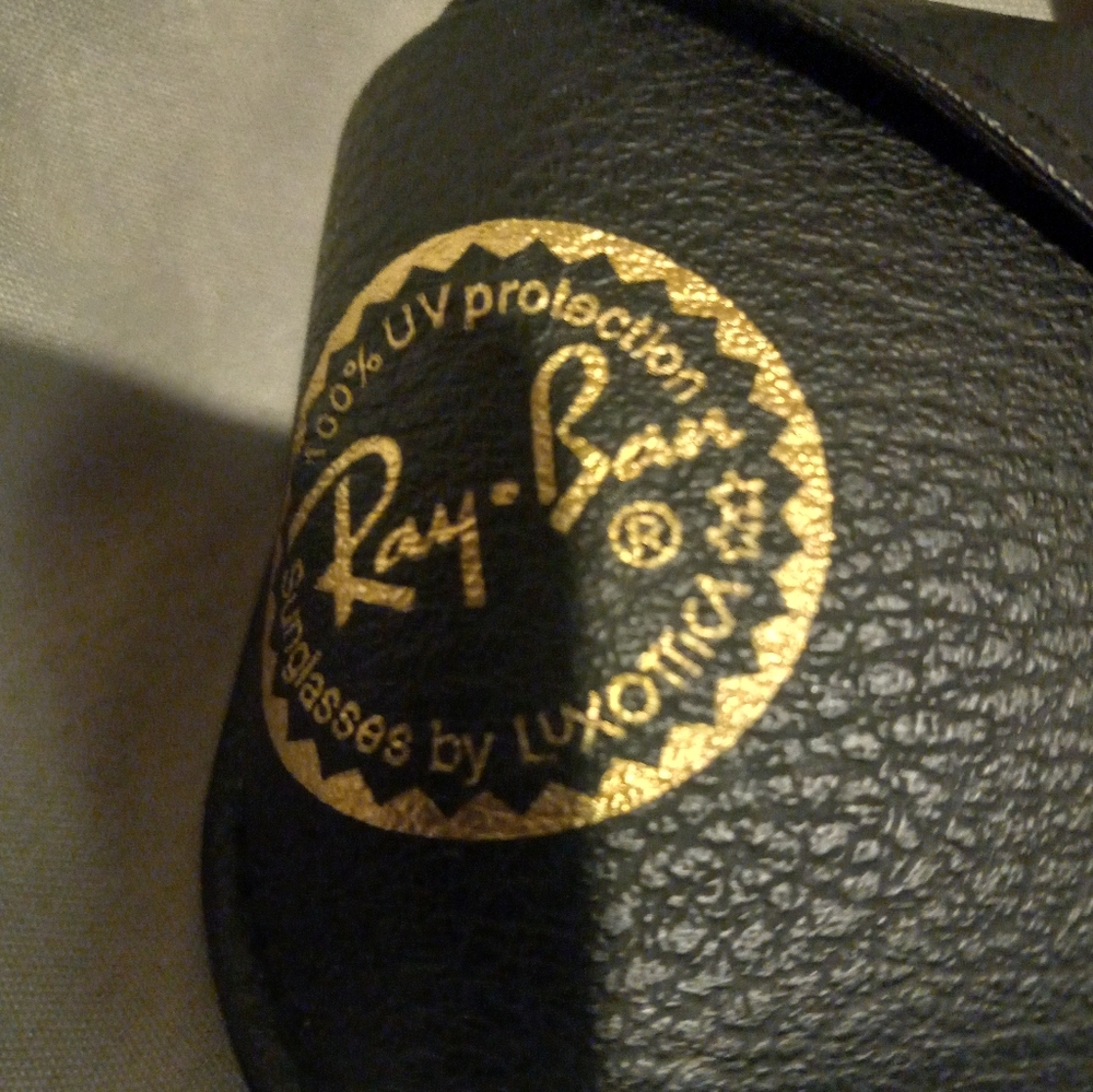 Ray-ban Case - Picture 3 of 6